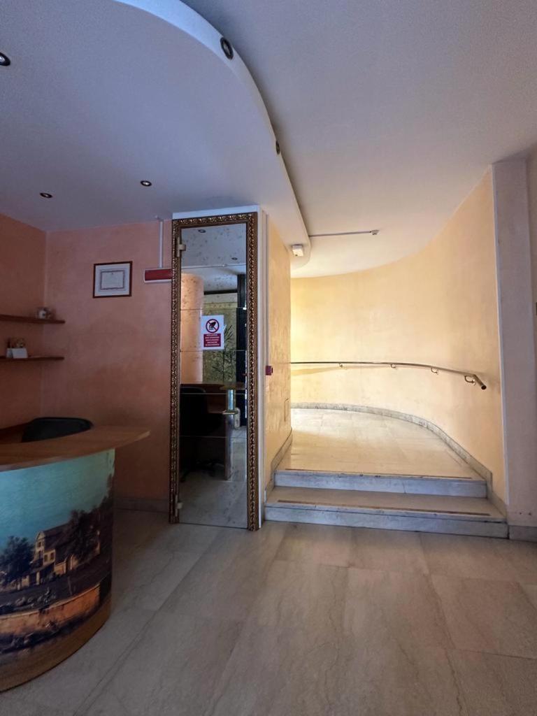 Welc-om Largo Europa View Apartment Padova
